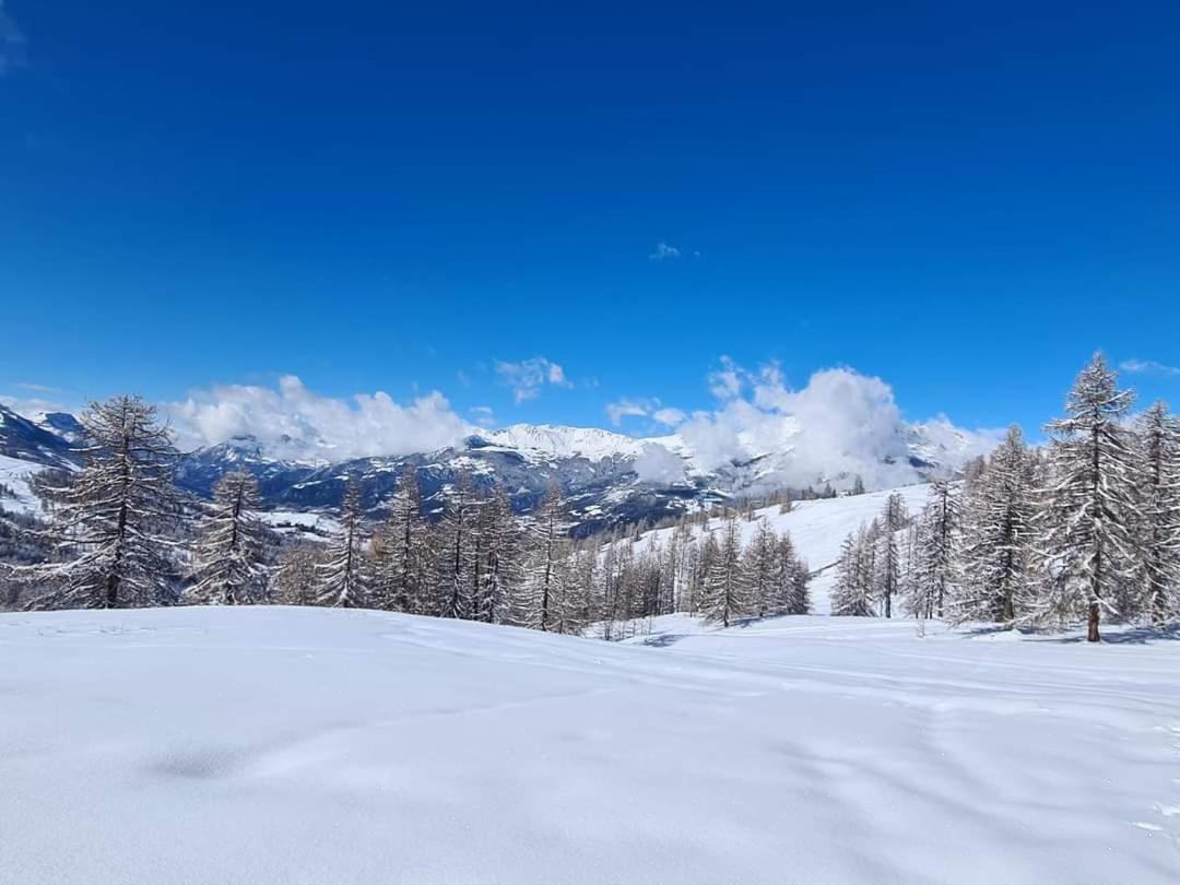 Appartement Pied Des Pistes Super Sauze Enchastrayes Kültér fotó